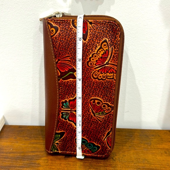 wallet - Picture 5 of 5